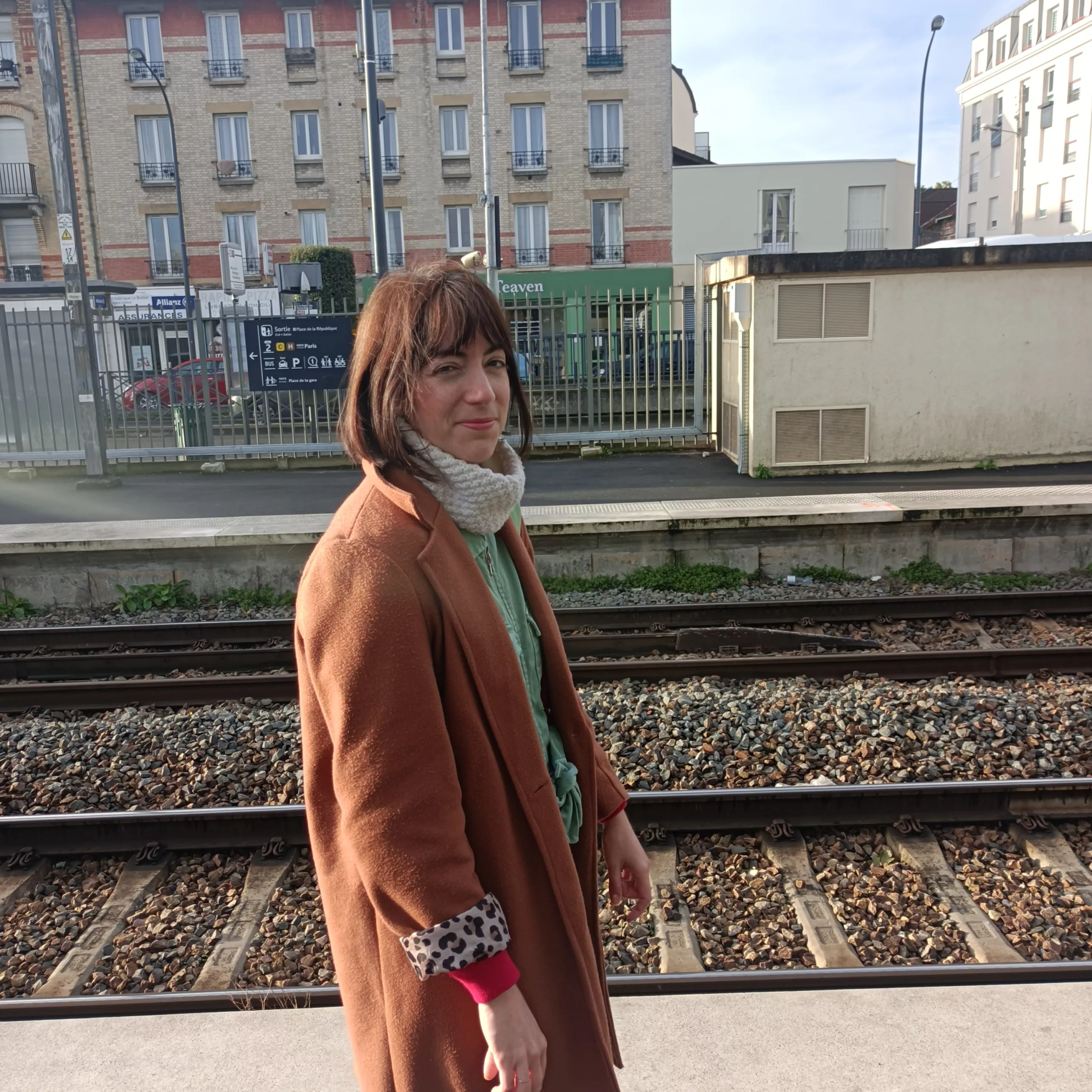 Photo d'Aurélie Tourette sur quai de la gare de Franconville